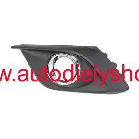 Mazda 3 9/2013- Kryt v nárazníku s chrómovým rámikom ľavý 