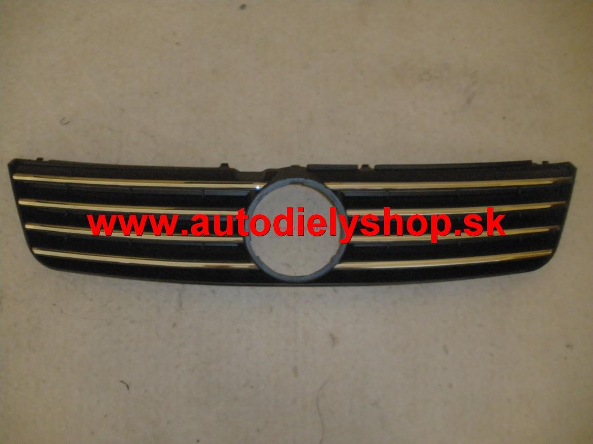 VW Passat B5 96-00 maska s chrómom 