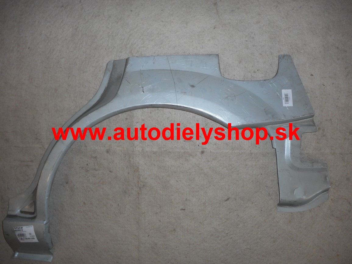 Mazda PREMACY 7/1999-12/2004 Lem zadného blatníka Lavý  