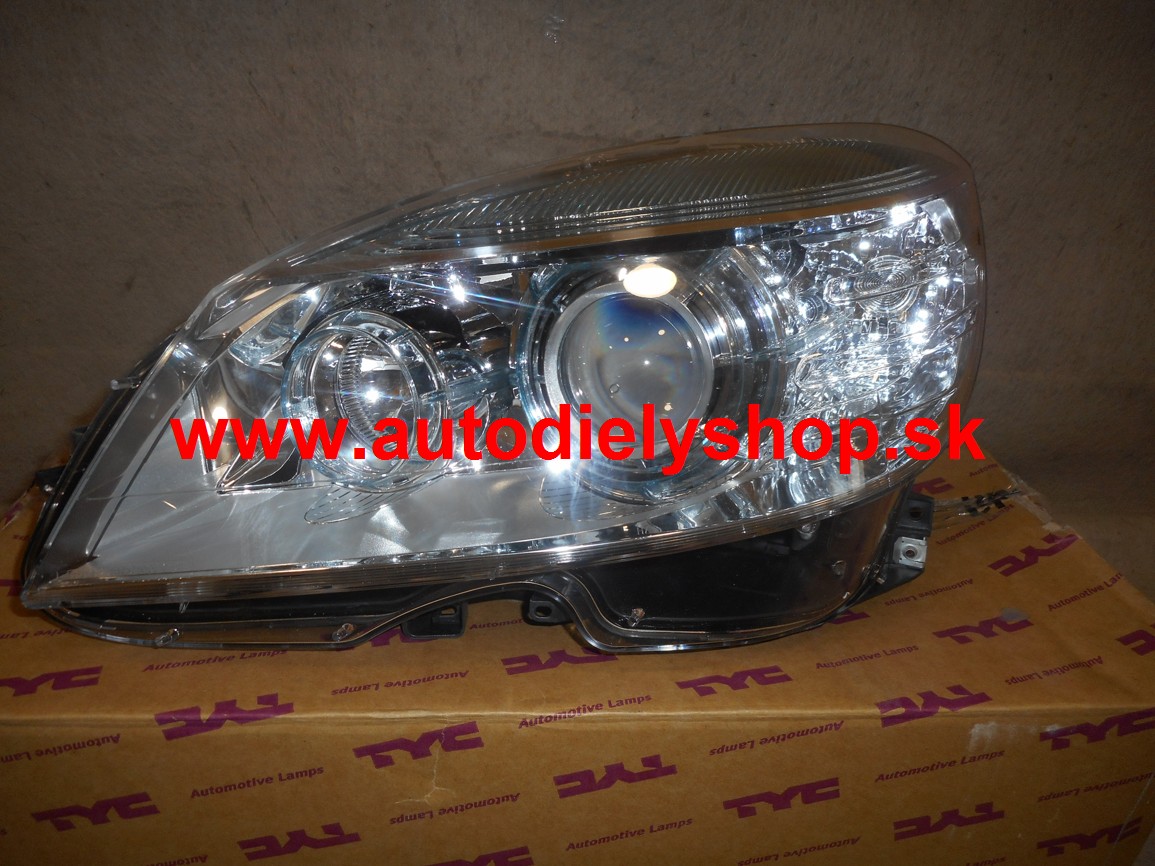 Mercedes W204 "C" 1/2007-9/2011 predné svetlo ľavé xenon D1S+H7