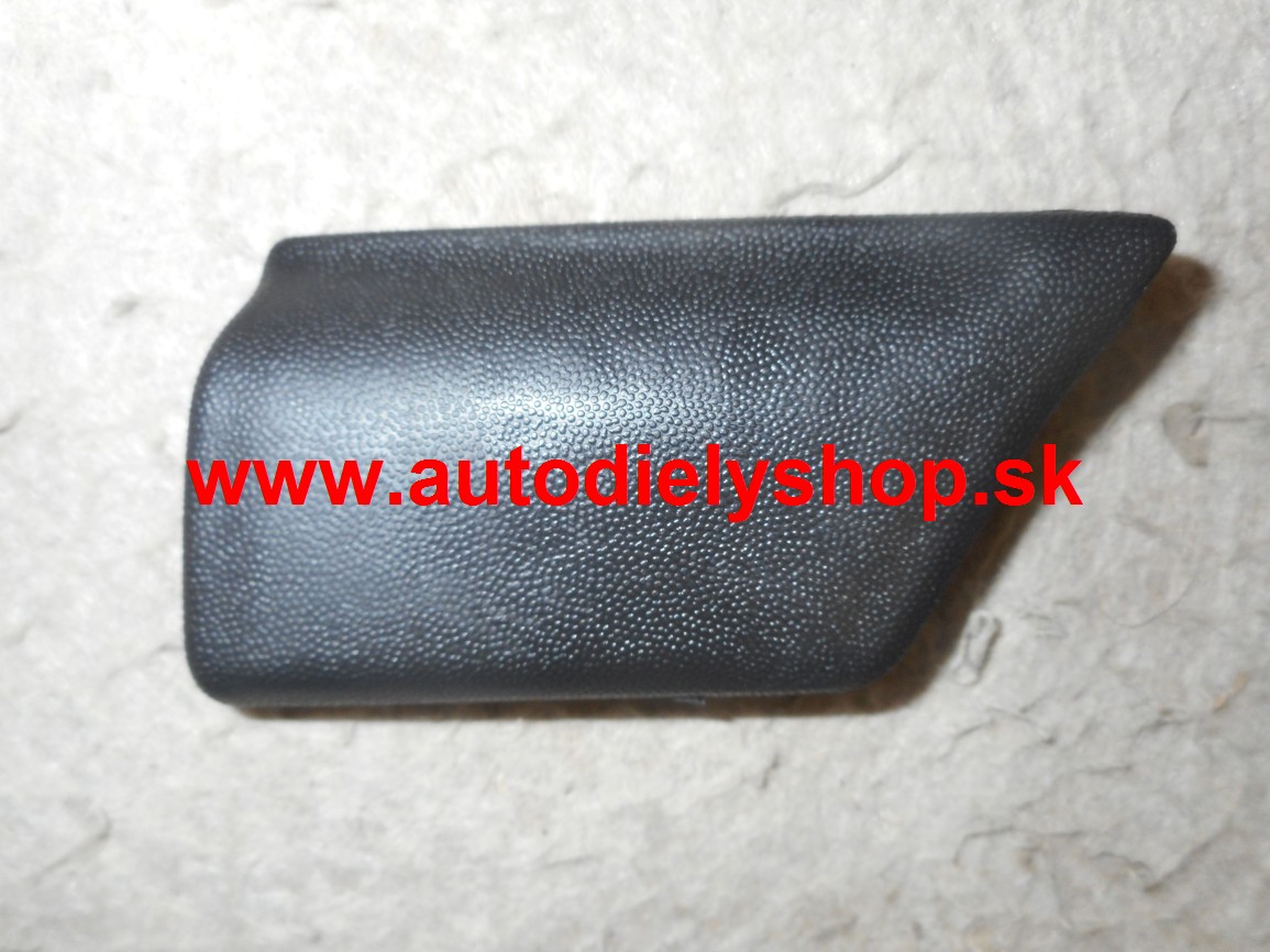 VW GOLF III 9/91-4/99 Lišta predného blatníka pravá