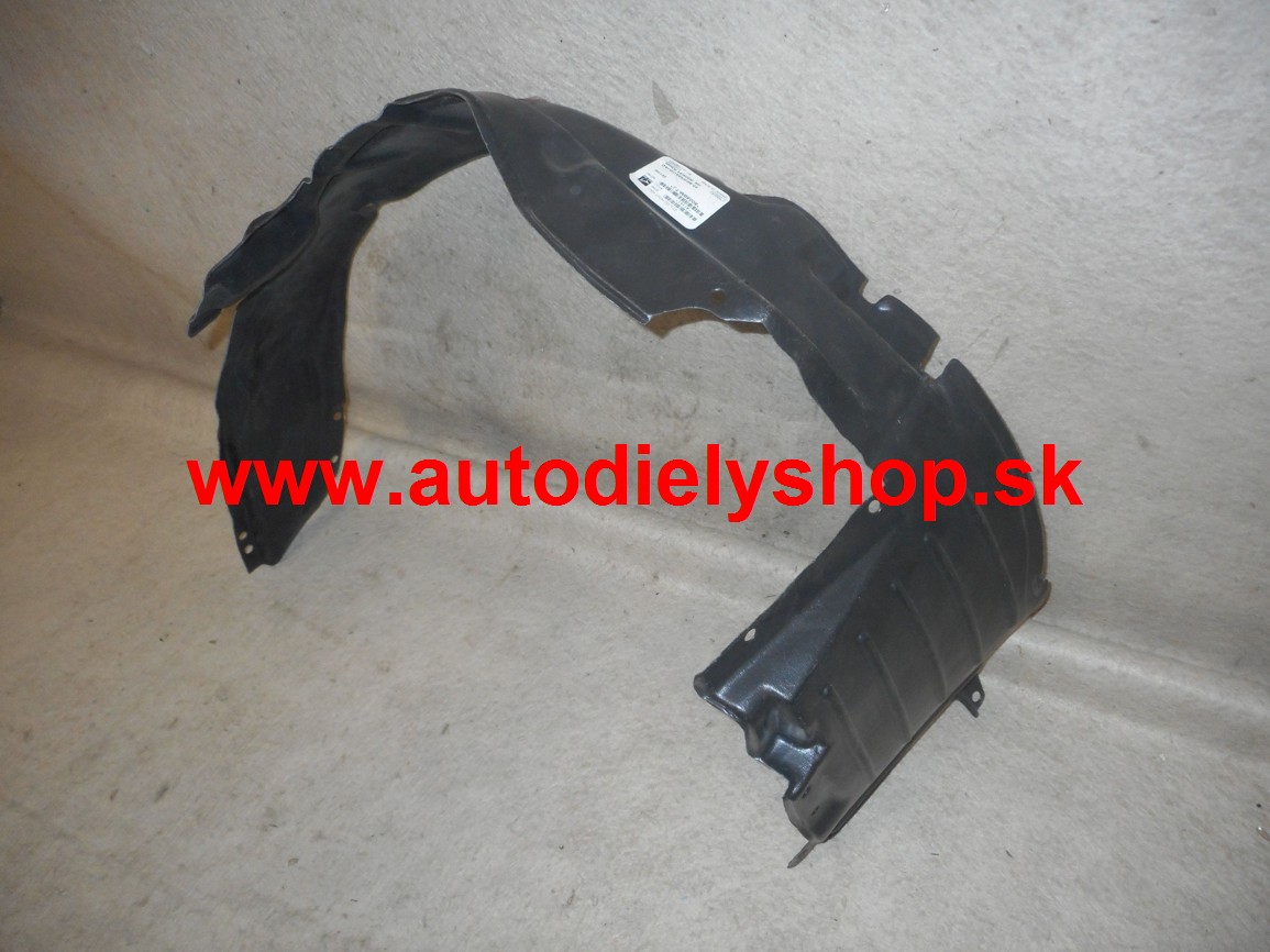Mitsubishi GALANT 1/96-12/99  Pravý predný plastový podblatnik.