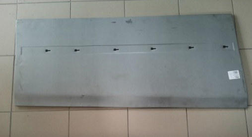 MERCEDES BENZ VITO 12/95-6/03- plech bočných posuvných dverí 1/2