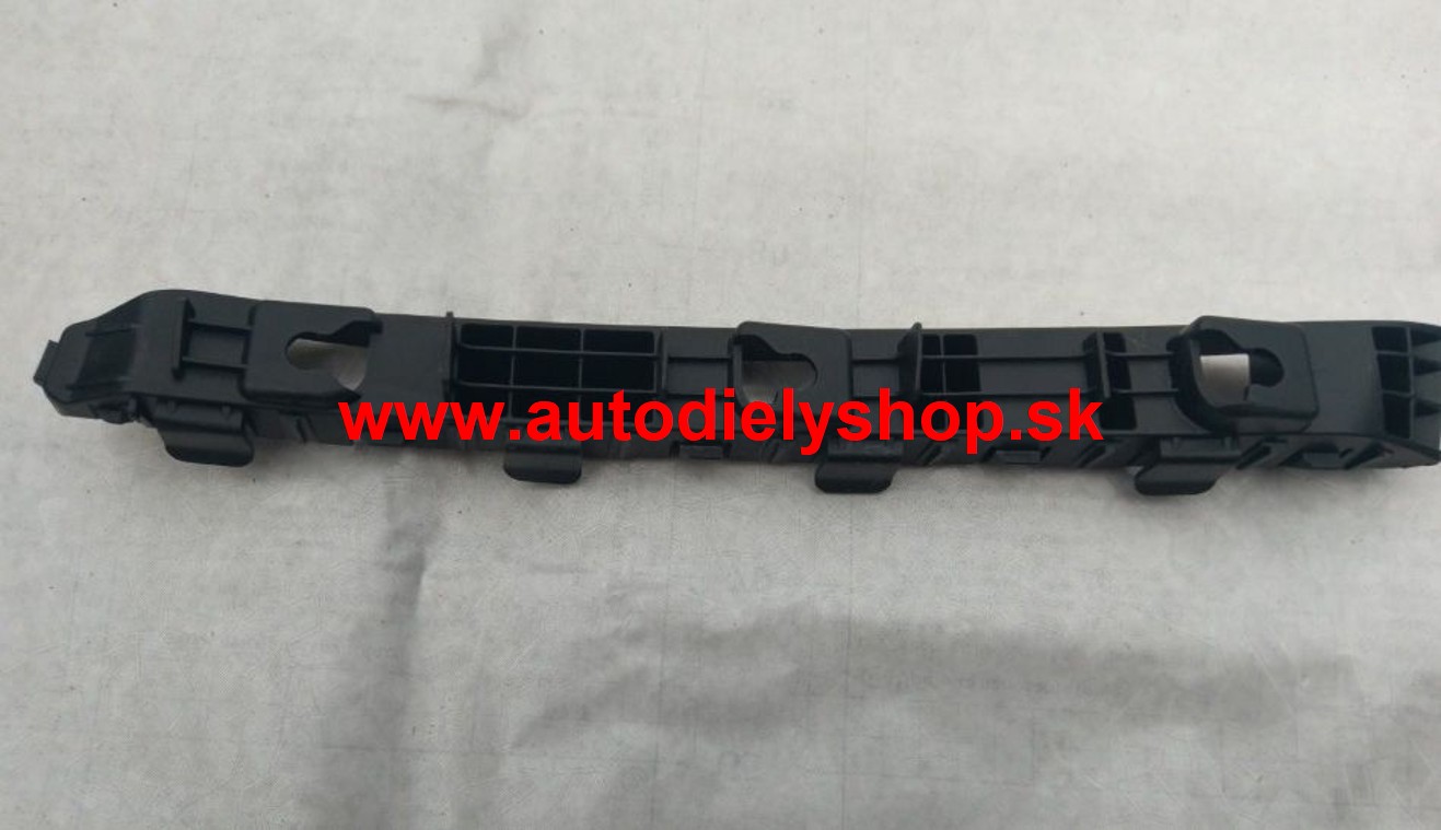 Hyundai I30 2012- Vnútorný držiak zadného nárazníka, ľavý /pre 5dv HB/ - Originá