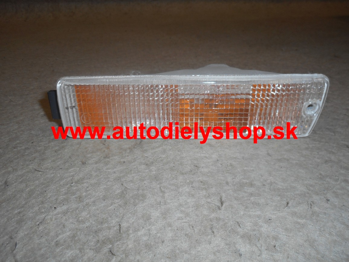 VW GOLF II 8/83-7/92 smerovka predná biela do nárazníka lavá