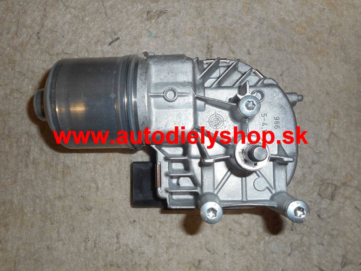 Škoda OCTAVIA II 11/08-  motorček predných stieračov ORIGINAL