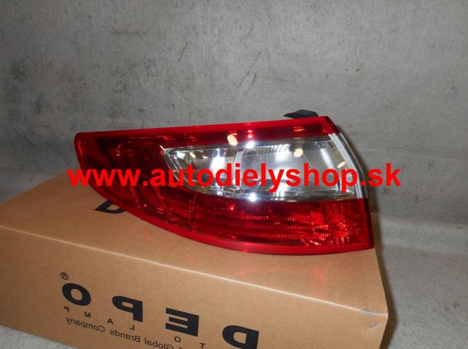 Renault FLUENCE 1/2013 zadné vonkajšie svetlo ľavé / DEPO
