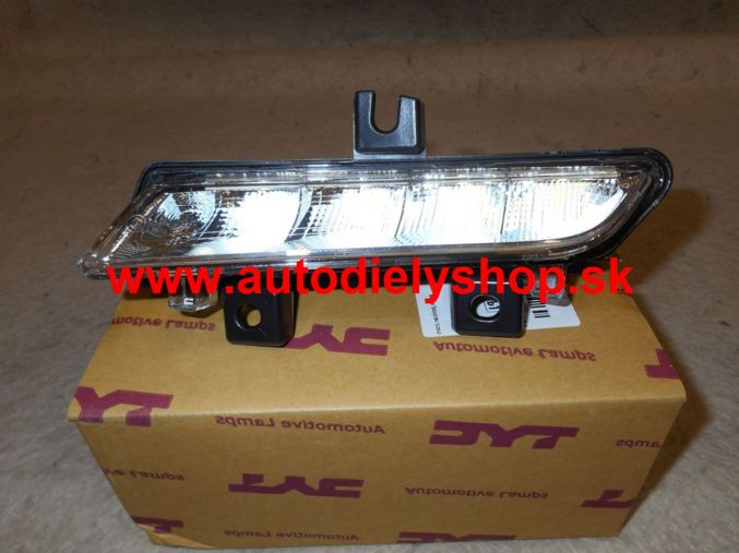 Renault CAPTUR 2013- denné svietenie LED ľavé /TYC/