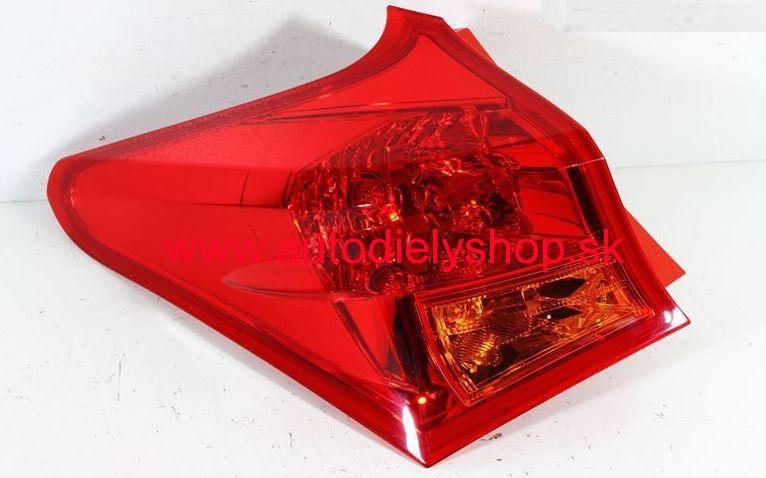 Toyota AURIS 1/2013- zadné svetlo Lavé / vonkajšie HB / DEPO