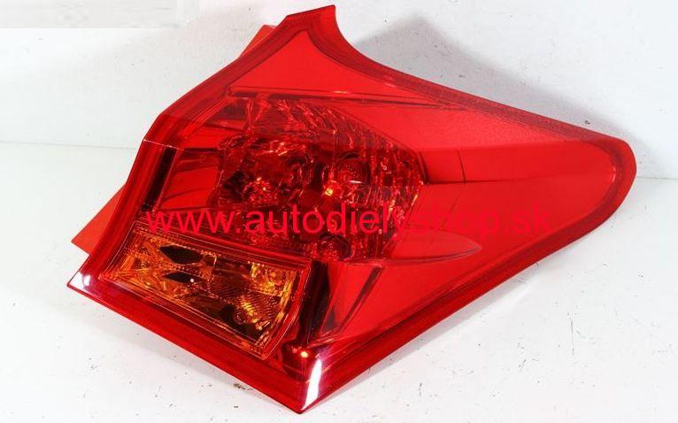 Toyota AURIS 1/2013- zadné svetlo Pravé / vonkajšie HB / DEPO