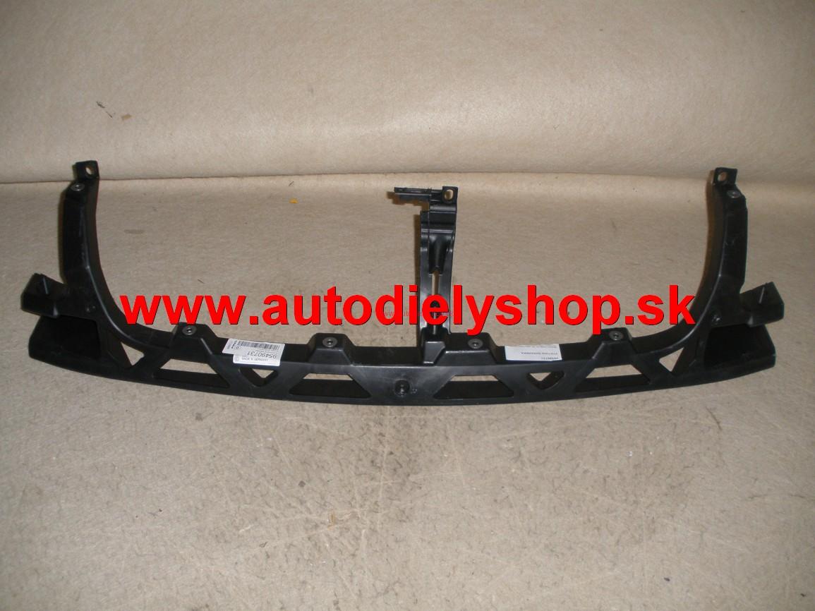 VW Passat B5.5 00-05 výstuha nárazníku,plastová 