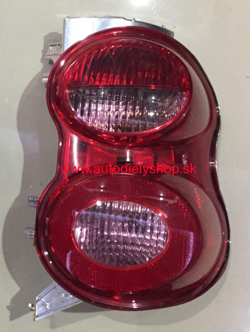 SMART FORTWO 01/07- zadné svetlo pravé so svetlom spiatočky