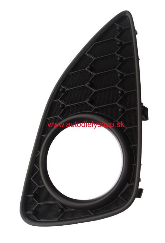 Toyota YARIS 8/2013- kryt nárazníka ľavý / s otvorom