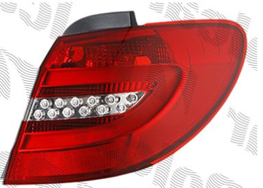 Mercedes W246"B" 2011- zadné svetlo vonkajšie pravé /LED/