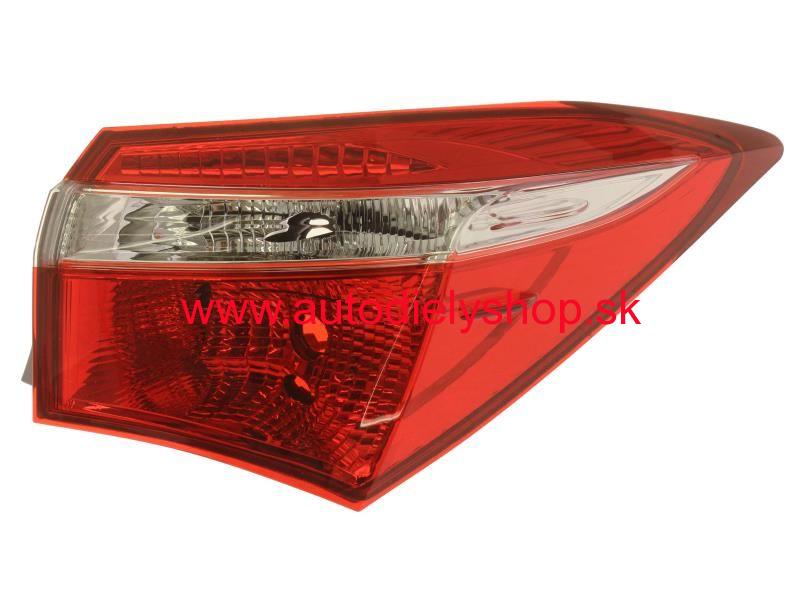 Toyota COROLLA 07/13- zadné svetlo vonkajšie pravé 