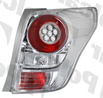 Toyota VERSO 03/09- zadné svetlo bez lišty pod reflektormi pravé