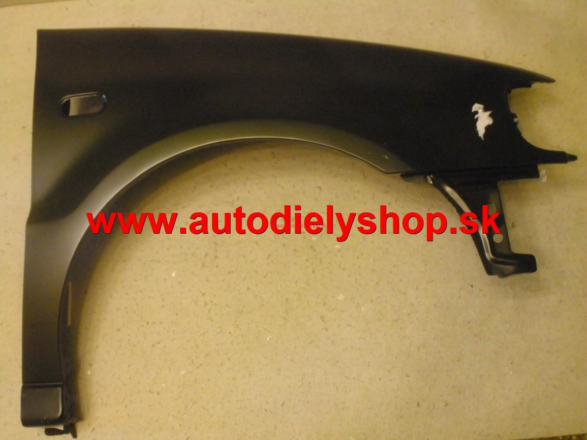 VW Polo 10/94-9/99  blatník pravý 