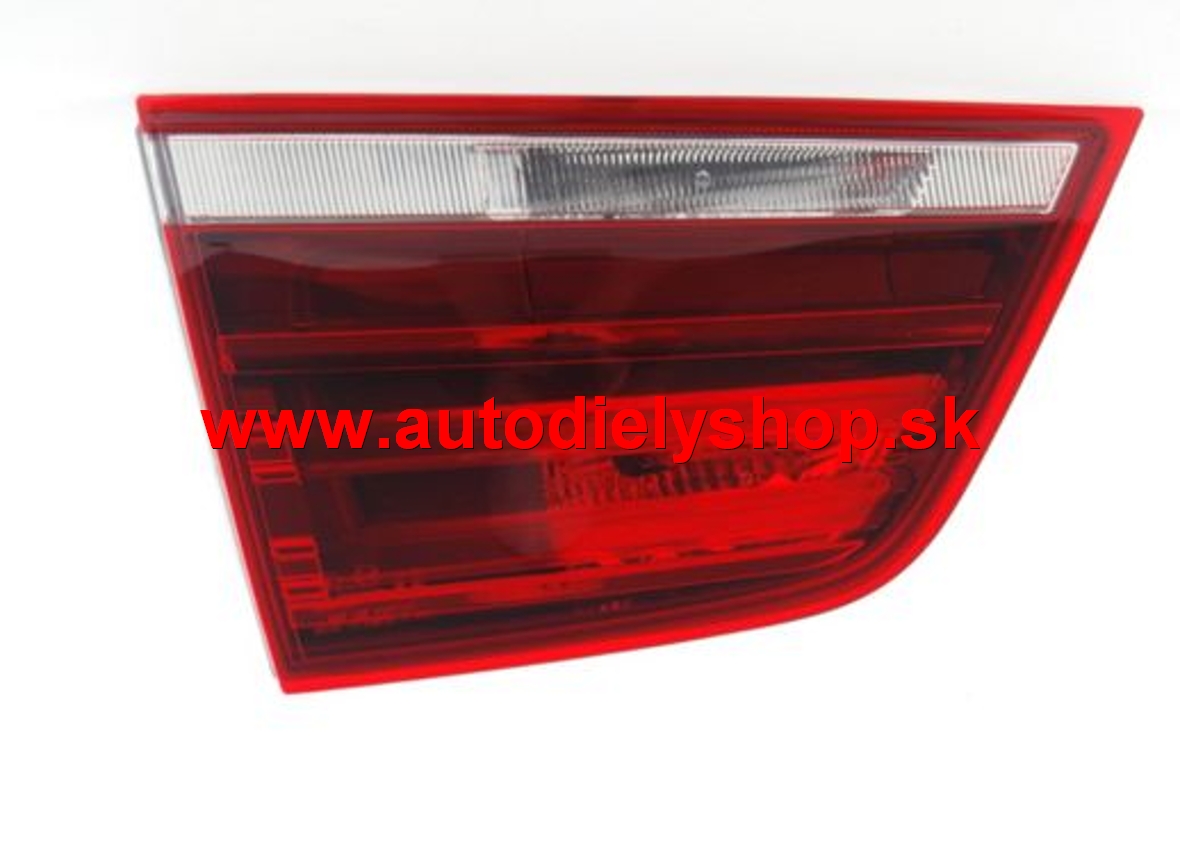 BMW X3 F25 2010- ZD. SVETLO VNÚTORNÉ LED ĽAVÉ