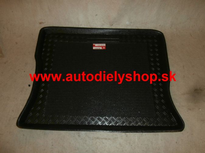 Chevrolet CAPTIVA 6/2006- vanička do kufra s protišmykovou podložkou 