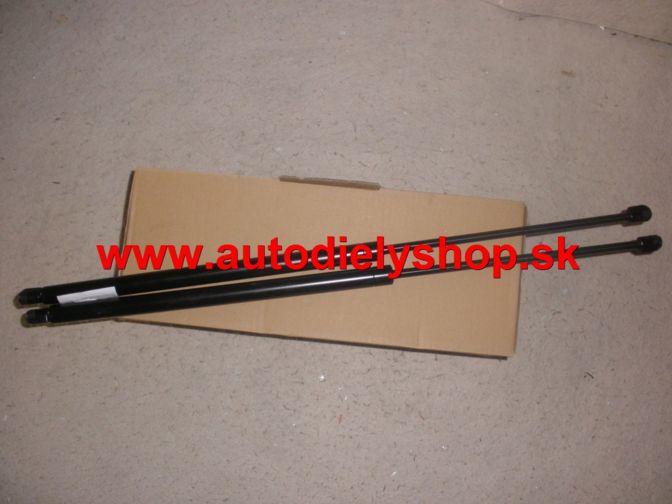 Fiat FREEMONT 03/2011- vzpery zadného kufra Sada L+P