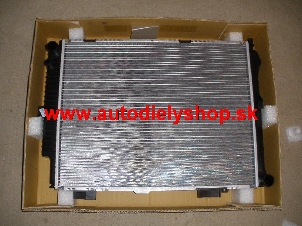  Mercedes W210 "E" 5/95-7/99 chladič vodný /E300D/