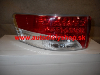 Toyota AVENSIS 02/09- zadné svetlo vonkajšie LED ľavé /KOMBI/ /VALEO/
